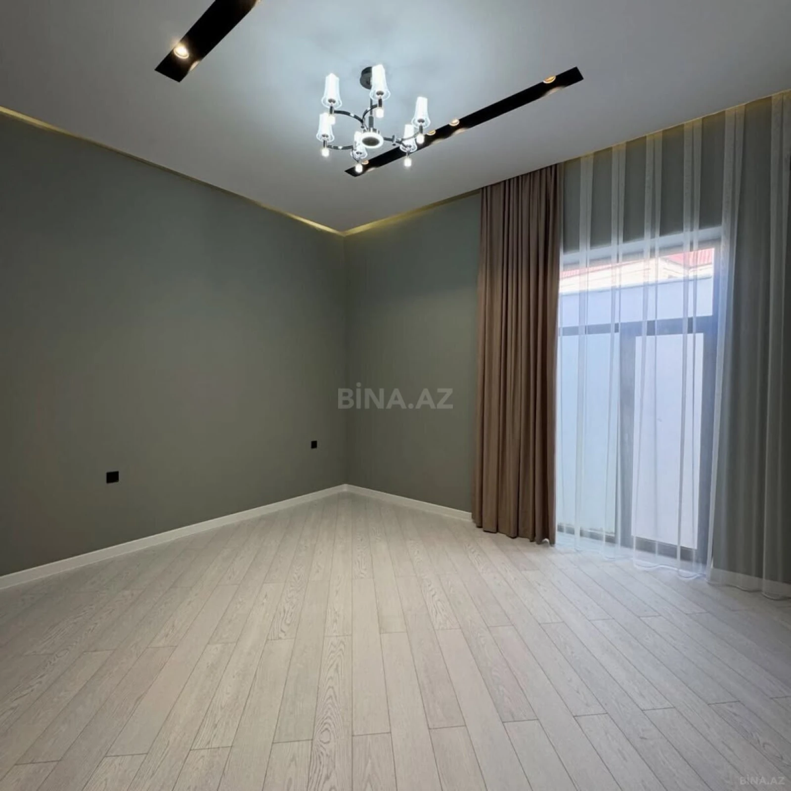 Satılır 4 otaqlı həyət evi 170 m²