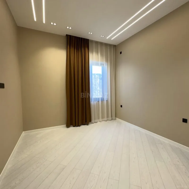 Satılır 4 otaqlı həyət evi 170 m²