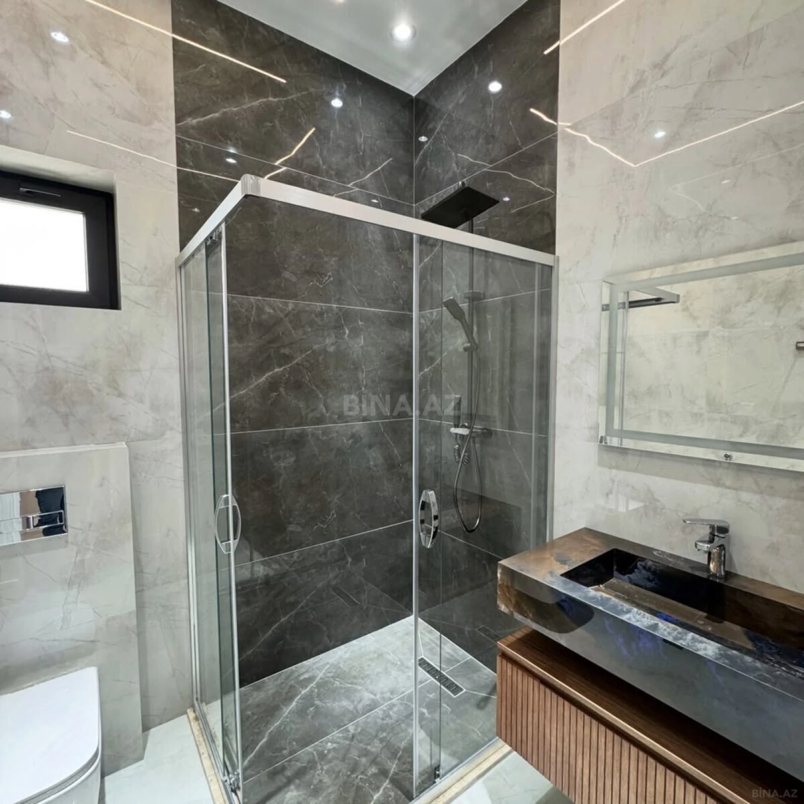 Satılır 4 otaqlı həyət evi 170 m²