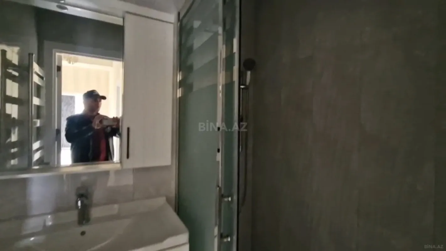 Satılır 3 otaqlı mənzil 91 m²