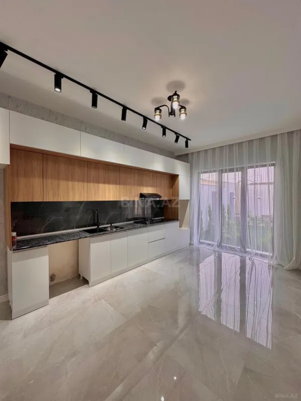 Satılır 4 otaqlı həyət evi 170 m²