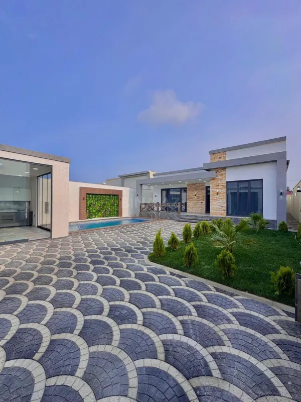 Satılır 4 otaqlı həyət evi 170 m²