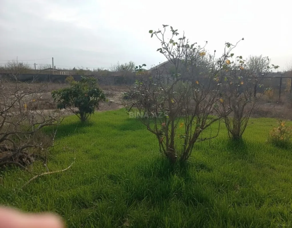 Satılır torpaq sahəsi 12 m²