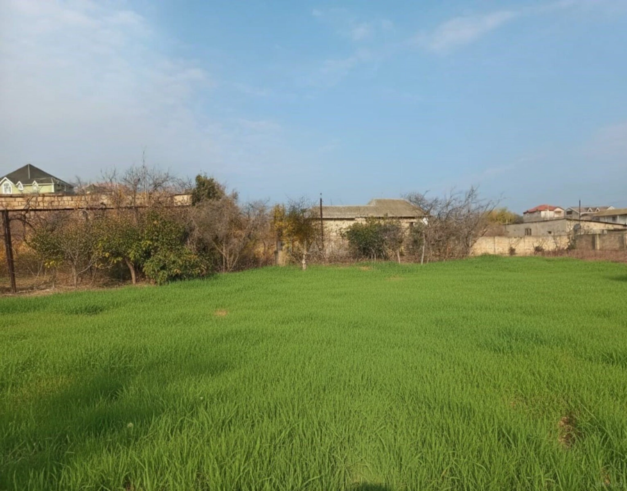 Satılır torpaq sahəsi 12 m²