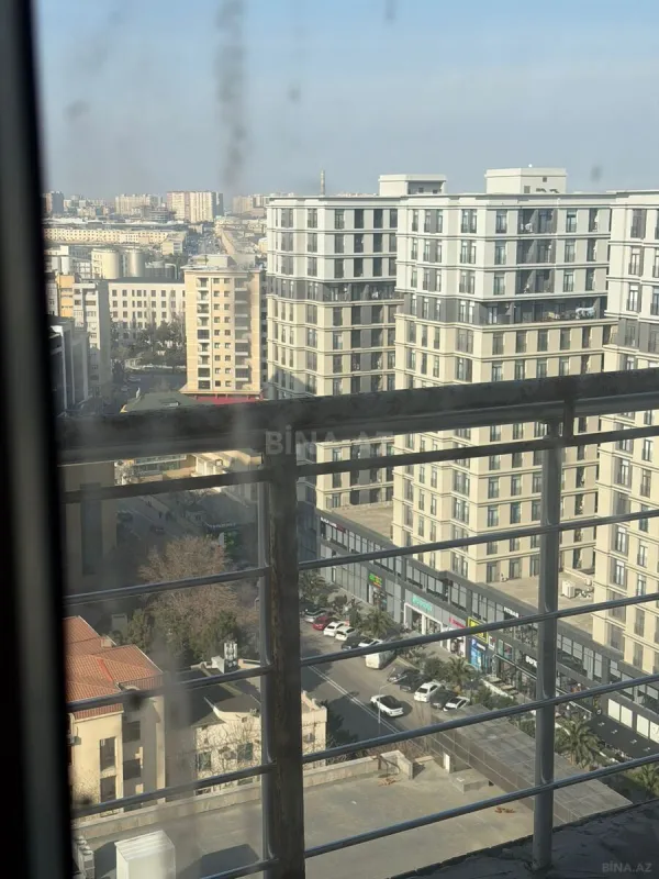Satılır 3 otaqlı mənzil 115 m²