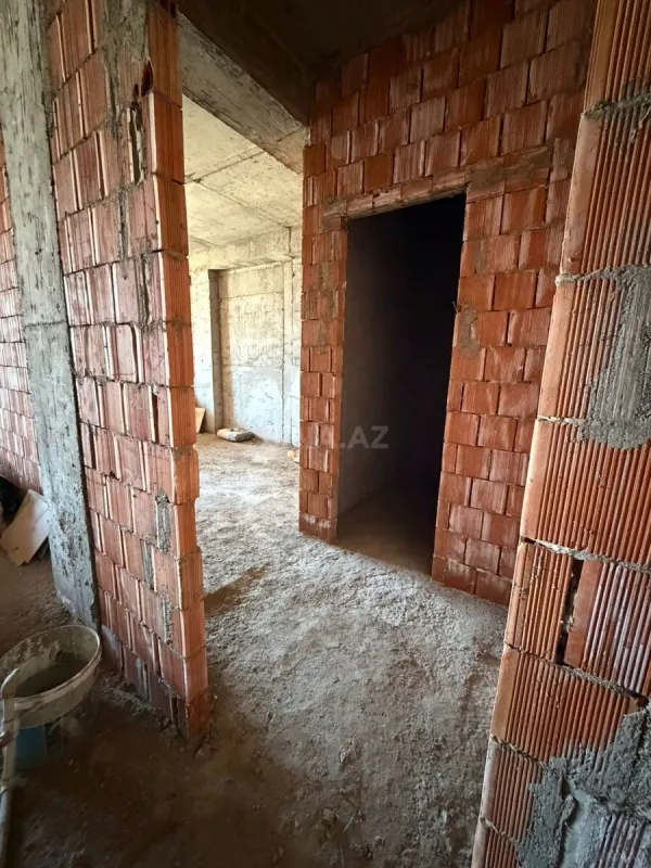 Satılır 3 otaqlı mənzil 115 m²