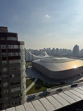 Satılır 3 otaqlı mənzil 115 m²