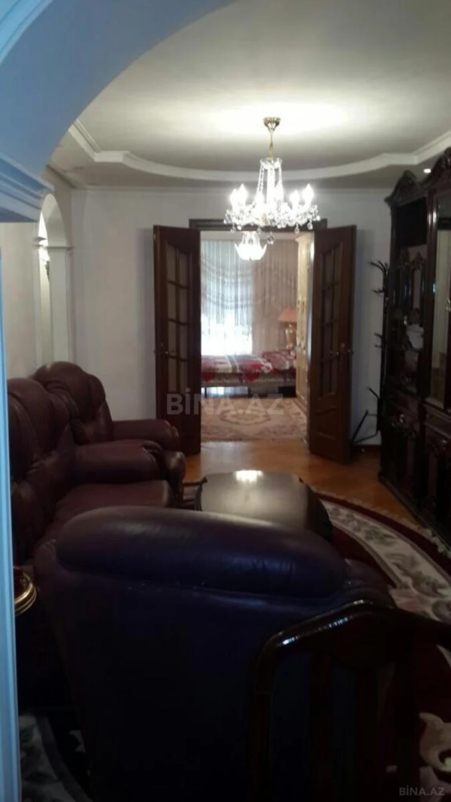 Kirayə verilir 2 otaqlı mənzil 70 m²