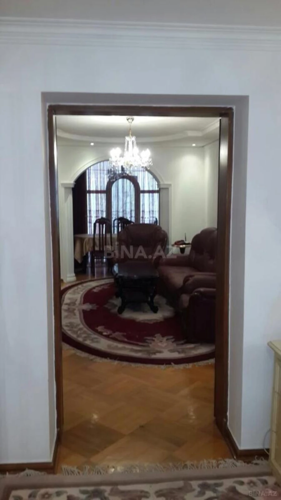 Kirayə verilir 2 otaqlı mənzil 70 m²