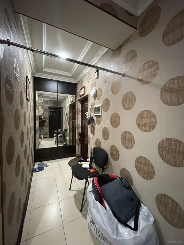 Kirayə verilir 2 otaqlı mənzil 80 m²