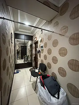 Kirayə verilir 2 otaqlı mənzil 80 m²