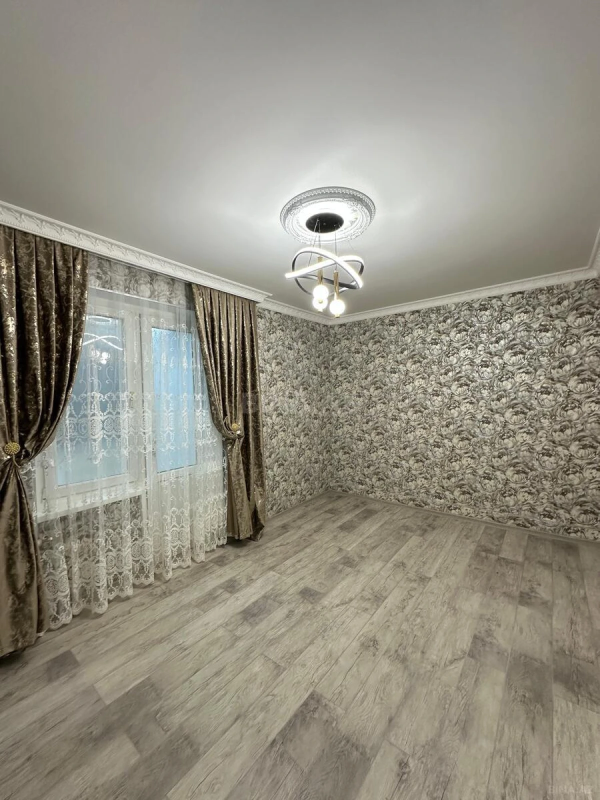 Satılır 3 otaqlı mənzil 60 m²