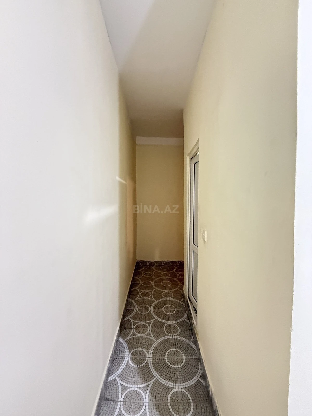 Satılır 1 otaqlı mənzil 45 m²