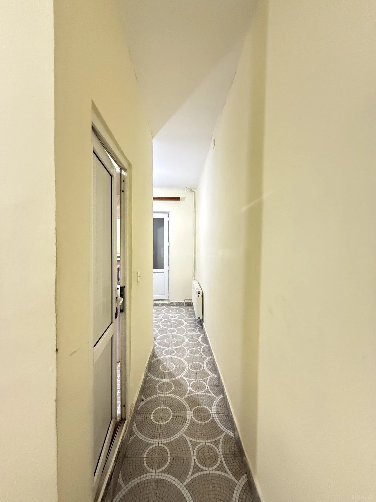 Satılır 1 otaqlı mənzil 45 m²