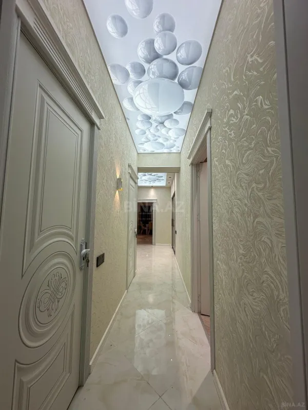 Satılır 3 otaqlı mənzil 92 m²