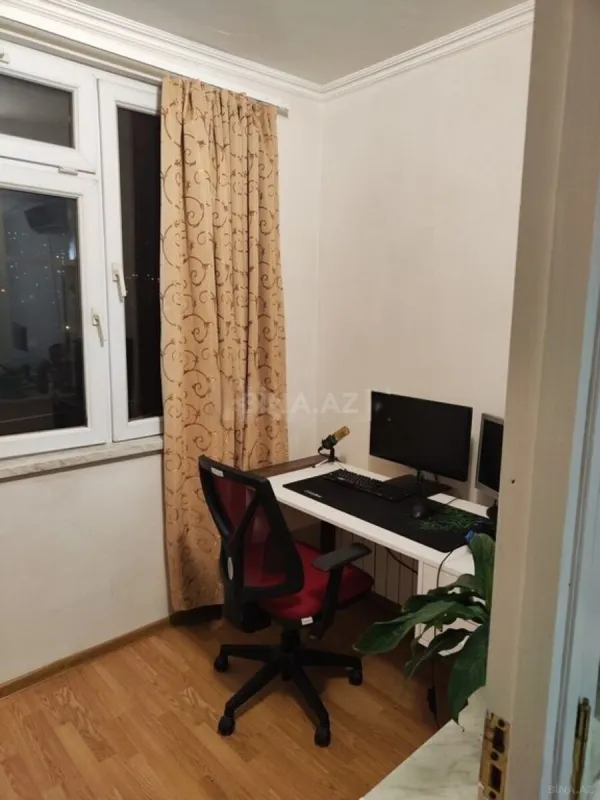 Satılır 3 otaqlı mənzil 75 m²