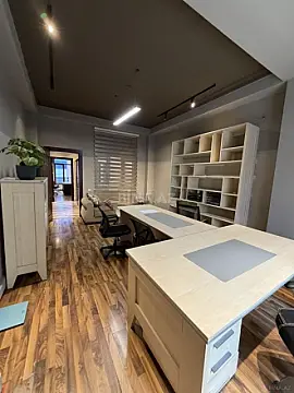 Kirayə verilir 4 otaqlı ofis 125 m²