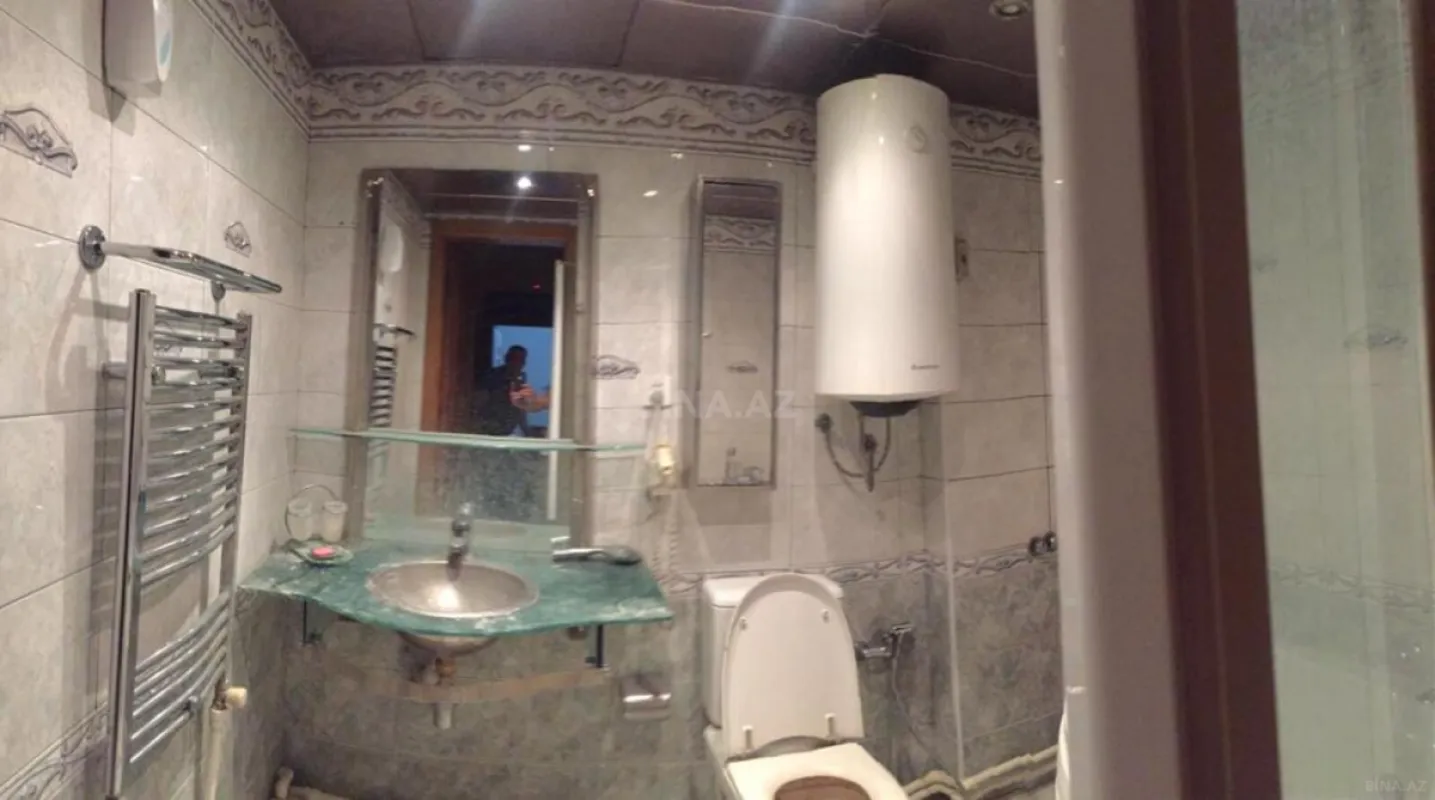 Kirayə verilir 6 otaqlı mənzil 170 m²