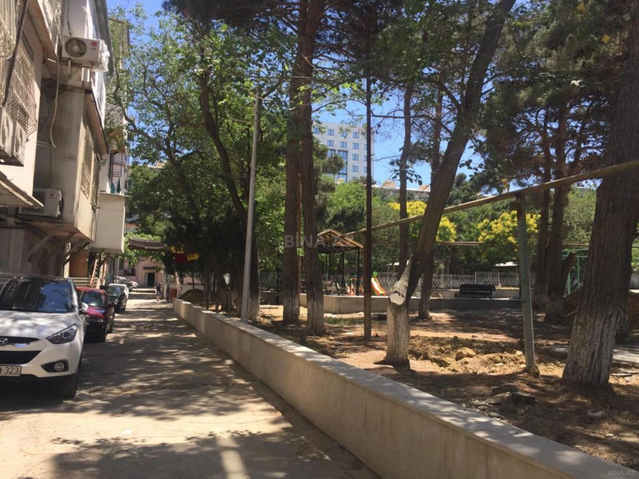 Kirayə verilir 6 otaqlı mənzil 170 m²