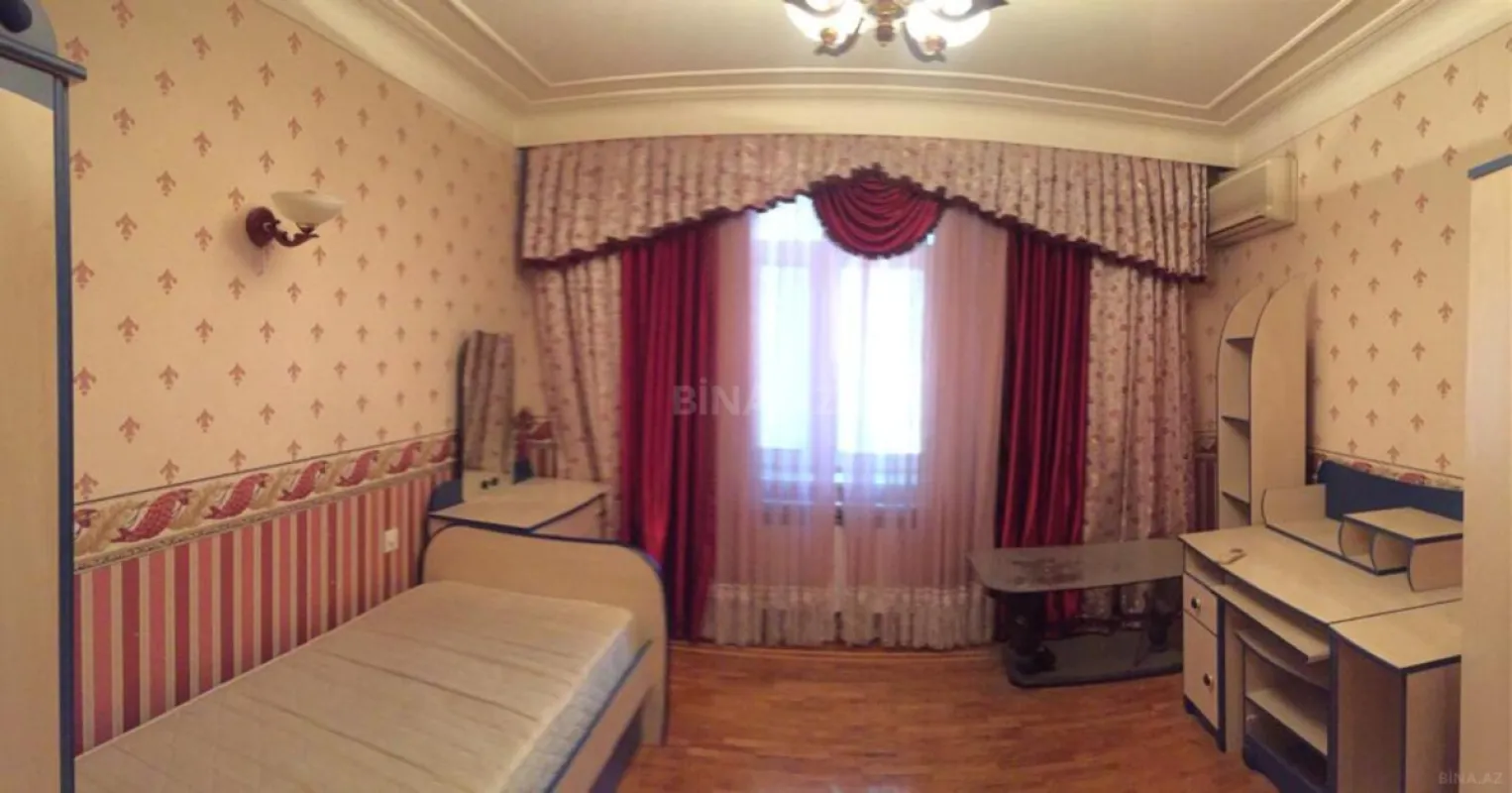 Kirayə verilir 6 otaqlı mənzil 170 m²