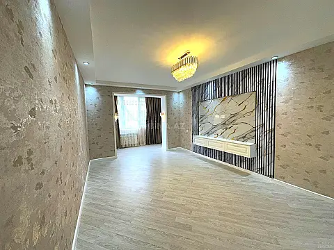 Satılır 4 otaqlı mənzil 100 m²