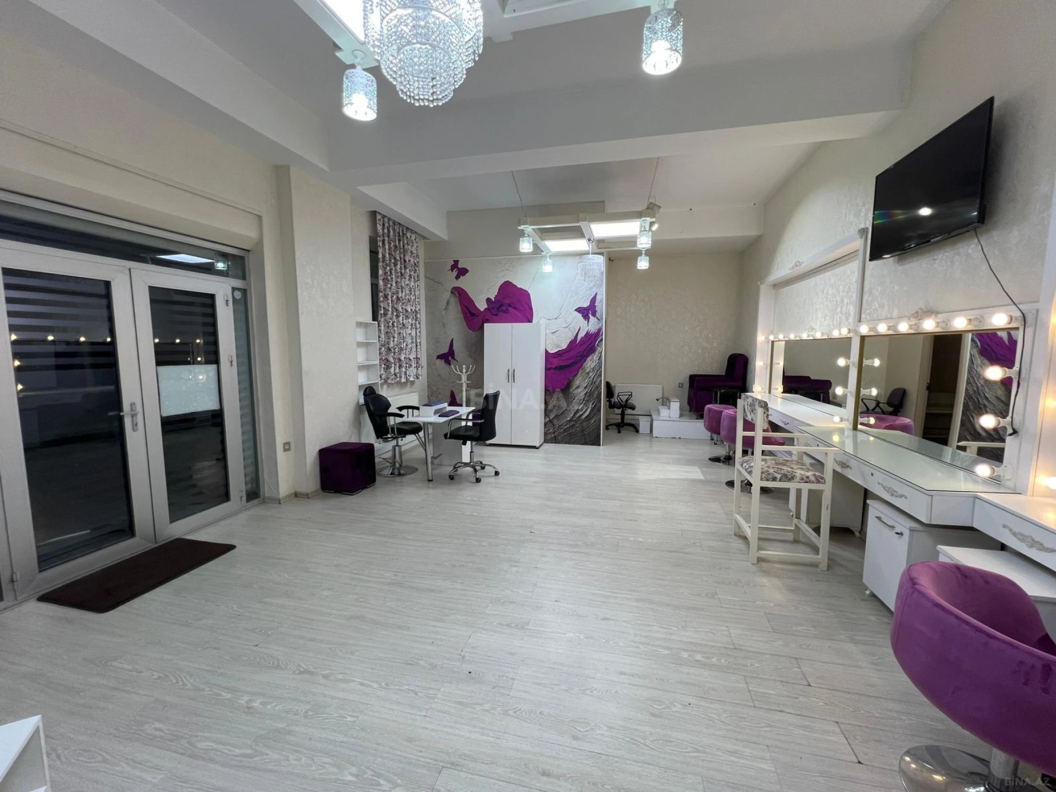 Satılır obyekt 60 m²