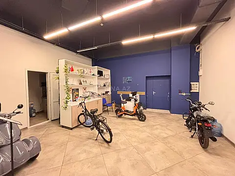 Satılır obyekt 240 m²