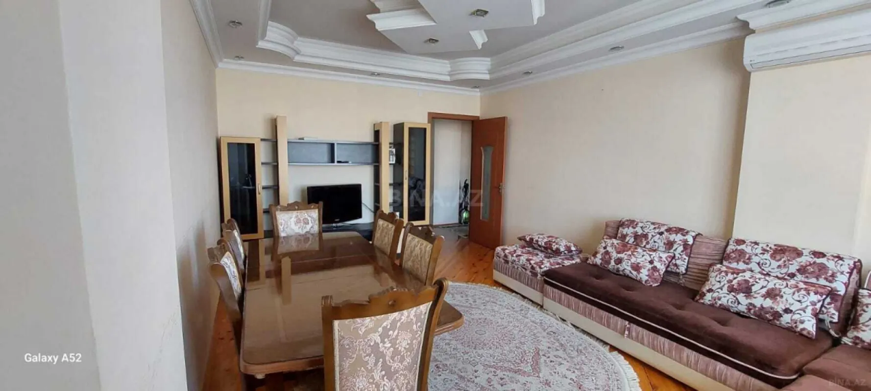 Satılır 2 otaqlı mənzil 86 m²