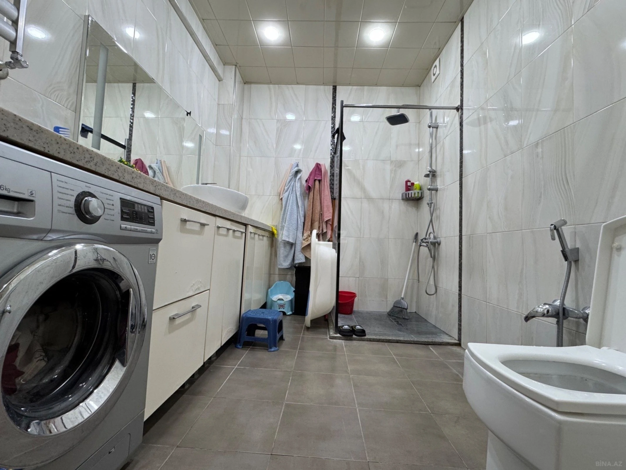 Satılır 2 otaqlı mənzil 100 m²