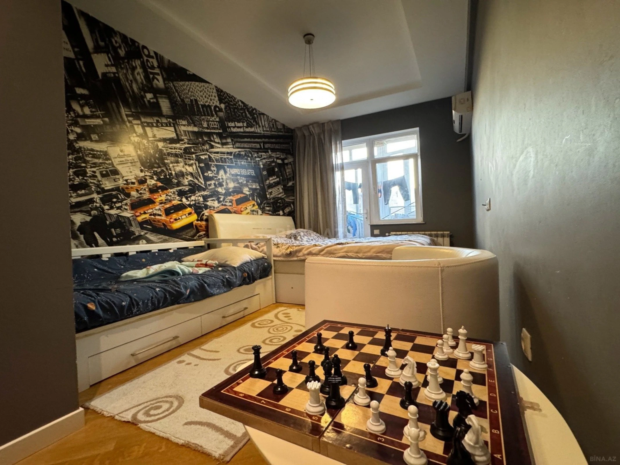 Satılır 2 otaqlı mənzil 100 m²