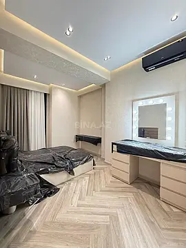 Satılır 3 otaqlı mənzil 119 m²