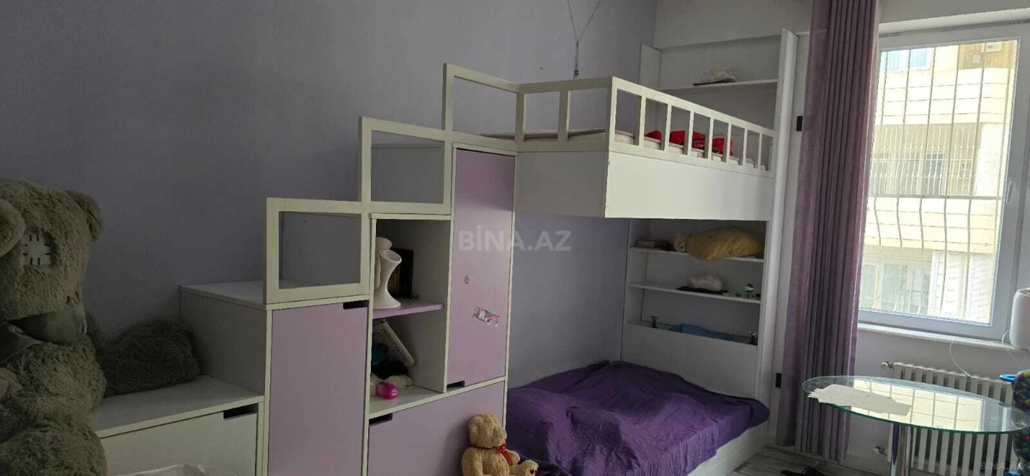 Kirayə verilir 3 otaqlı mənzil 140 m²