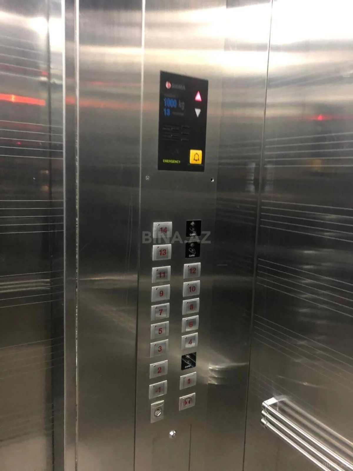 Kirayə verilir 3 otaqlı mənzil 155 m²