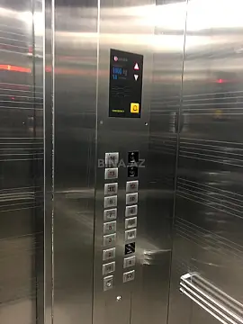 Kirayə verilir 3 otaqlı mənzil 155 m²