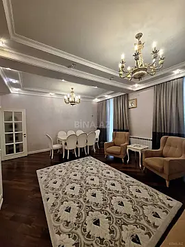 Satılır 3 otaqlı mənzil 123 m²