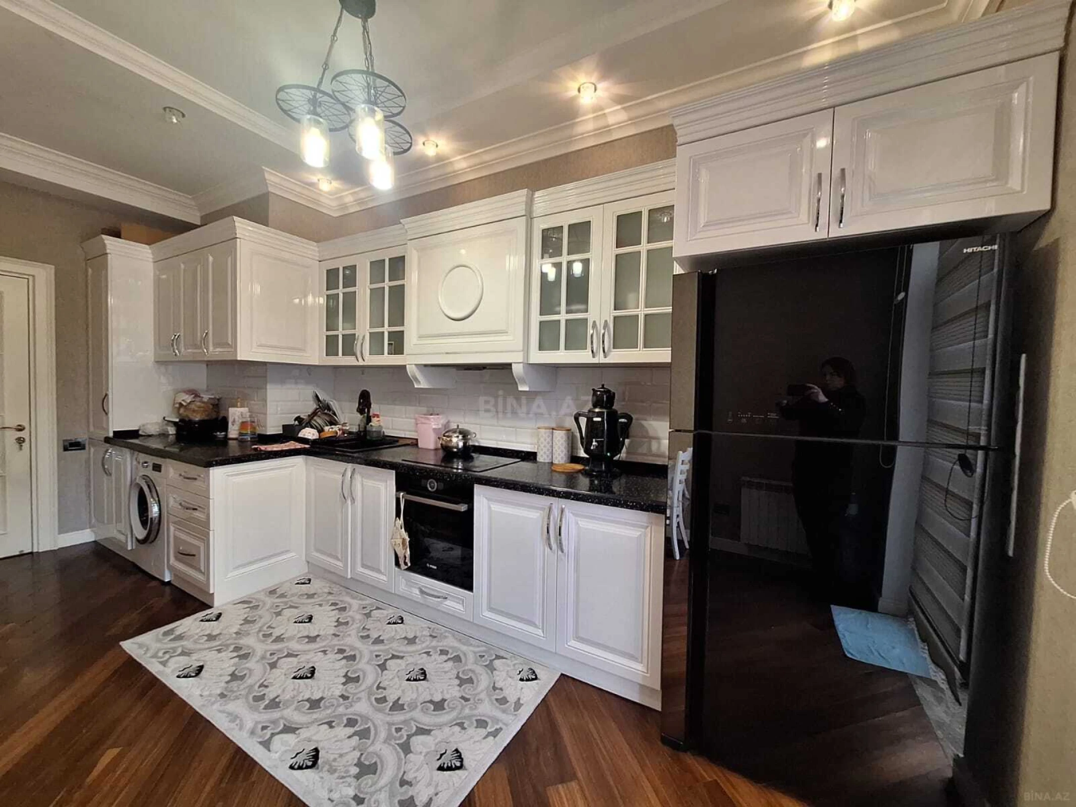 Satılır 3 otaqlı mənzil 123 m²