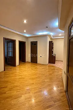 Satılır 3 otaqlı mənzil 165 m²