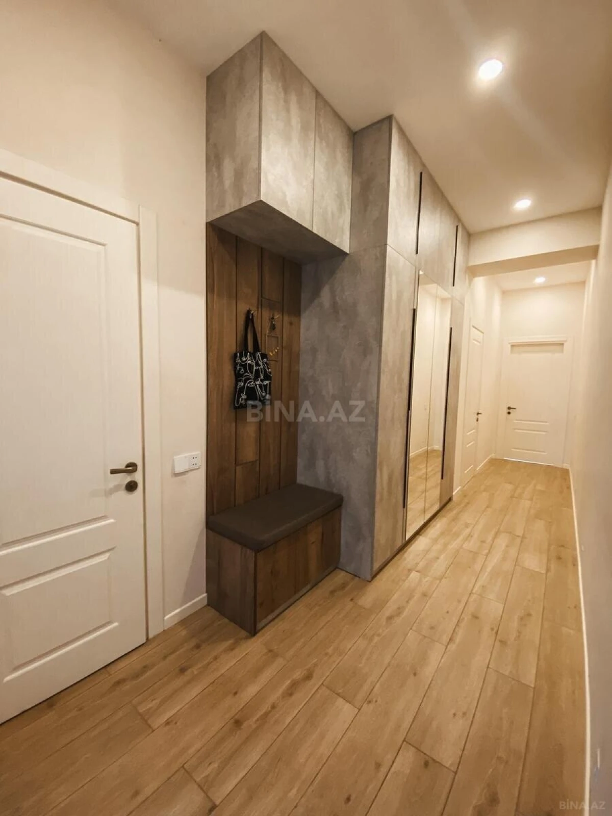 Kirayə verilir 3 otaqlı mənzil 90 m²
