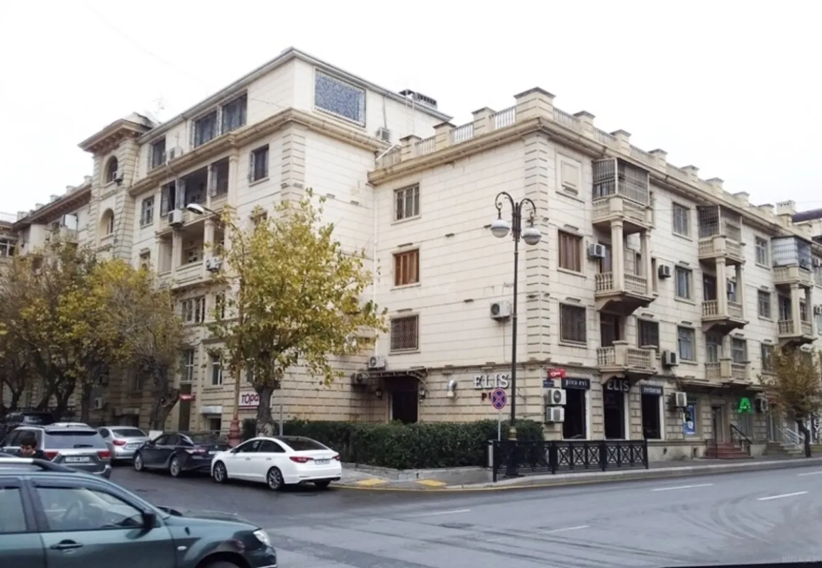 Satılır 1 otaqlı mənzil 25 m²