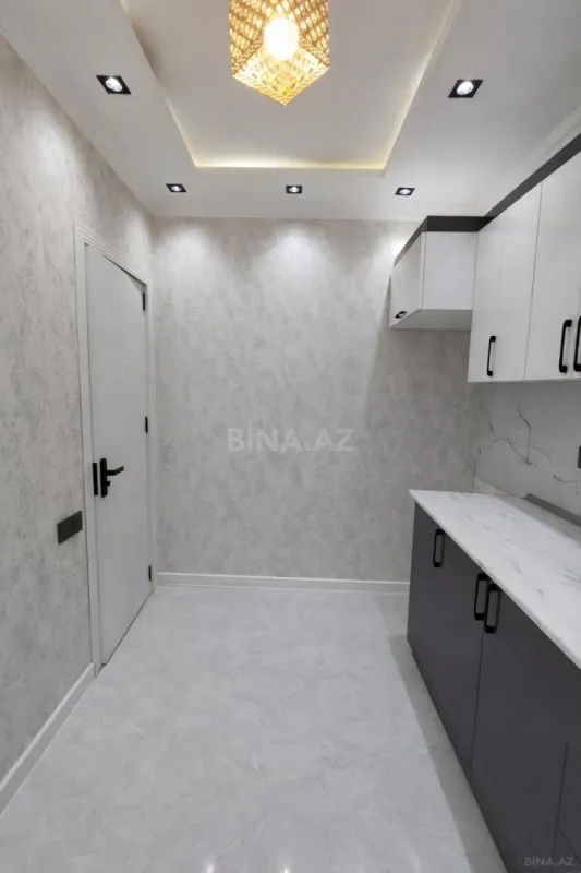 Satılır 2 otaqlı mənzil 74 m²