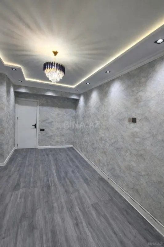 Satılır 2 otaqlı mənzil 74 m²