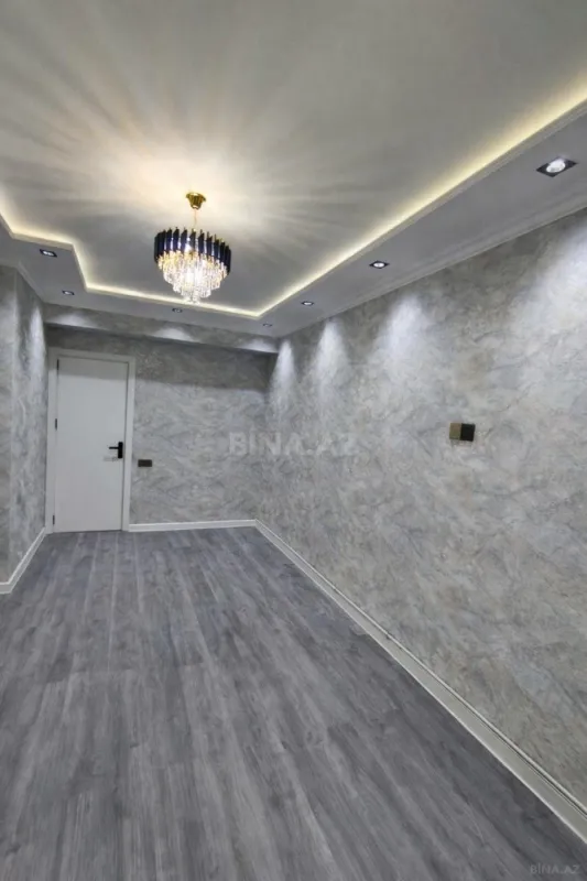 Satılır 2 otaqlı mənzil 74 m²