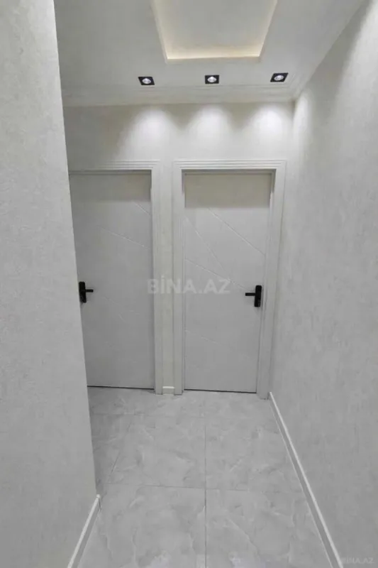 Satılır 2 otaqlı mənzil 74 m²