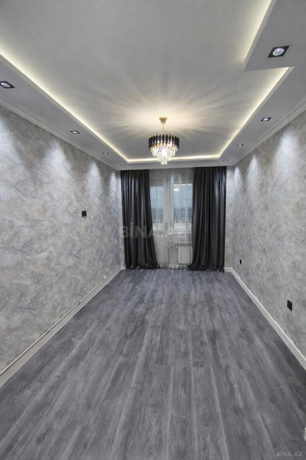 Satılır 2 otaqlı mənzil 74 m²
