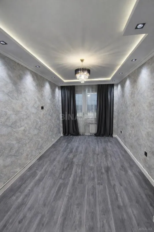 Satılır 2 otaqlı mənzil 74 m²
