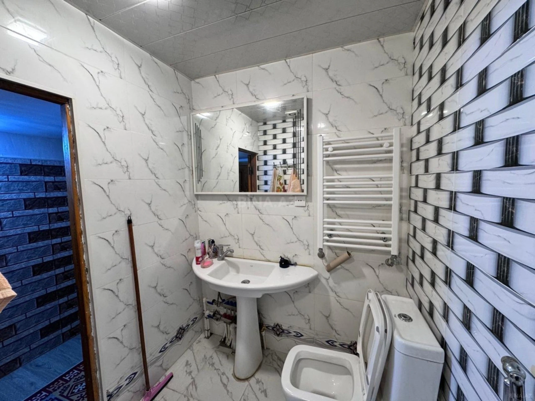 Satılır 4 otaqlı mənzil 100 m²