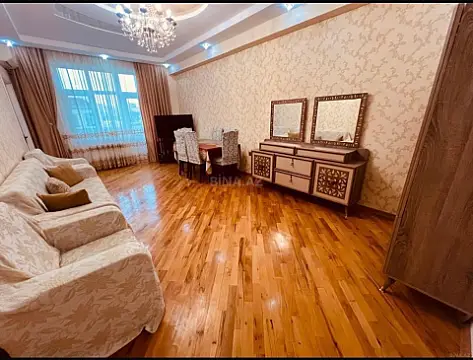 Satılır 2 otaqlı mənzil 94 m²