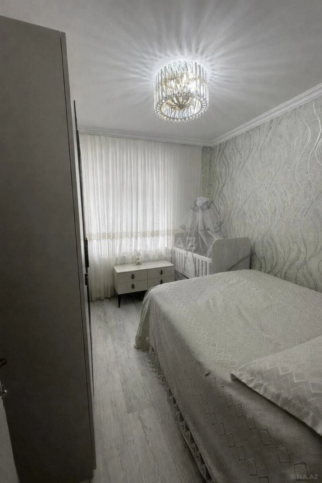 Satılır 2 otaqlı mənzil 60 m²