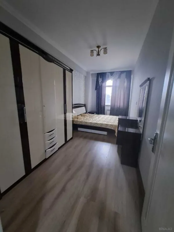 Satılır 2 otaqlı mənzil 57 m²