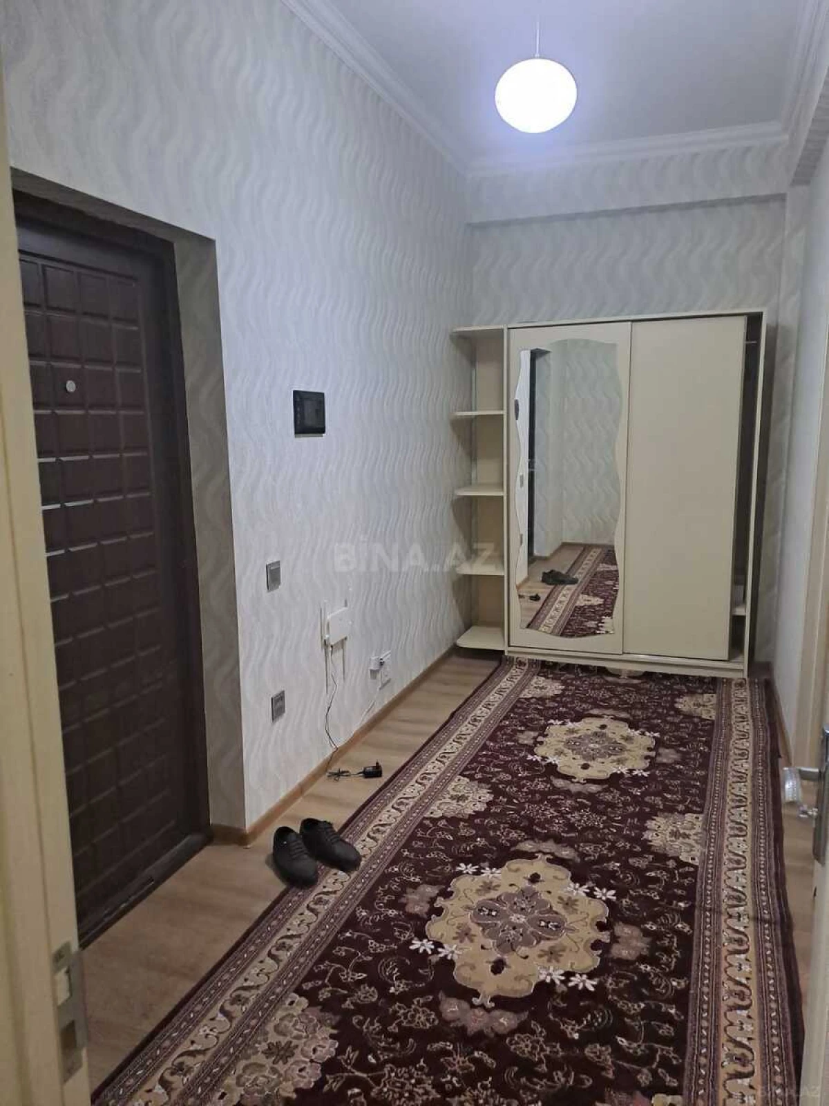 Satılır 2 otaqlı mənzil 57 m²
